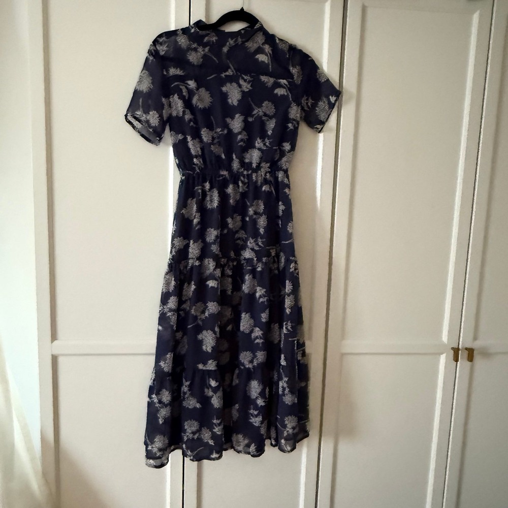 Lulus Floral Dressed Up navy‎ Blue Floral Print Midi Dress XS